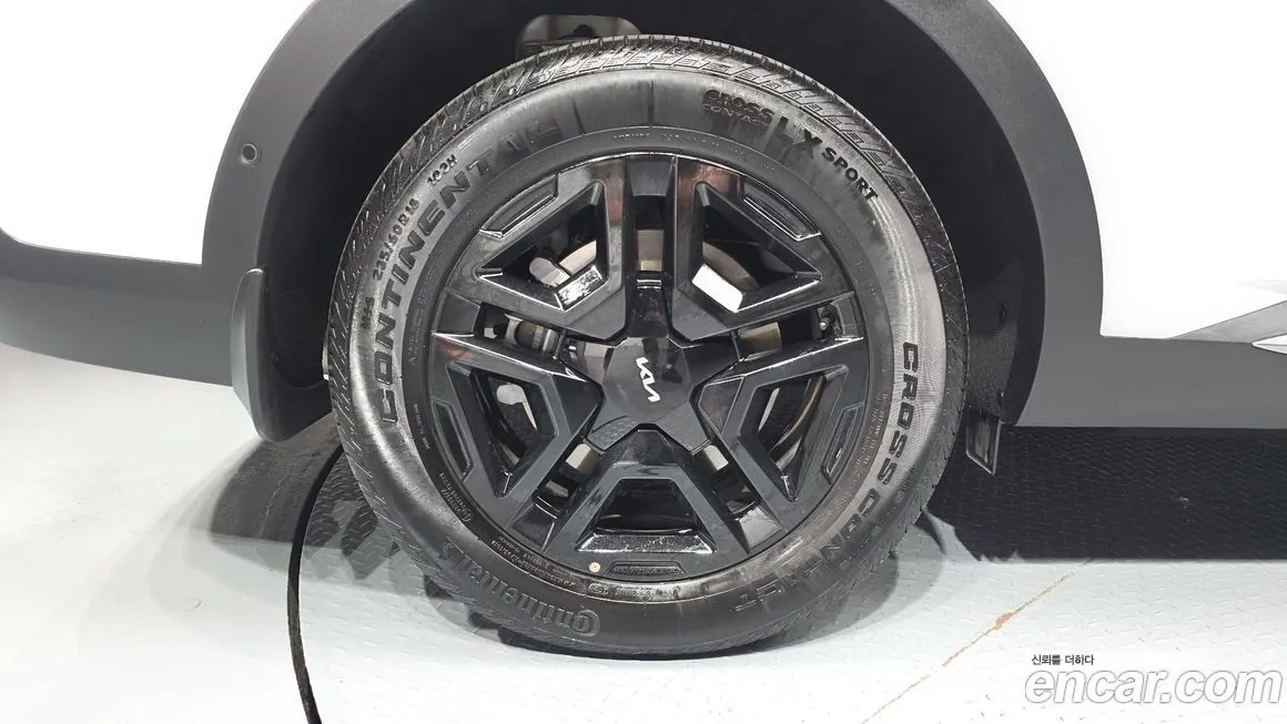 Kia Sorento — фото 8