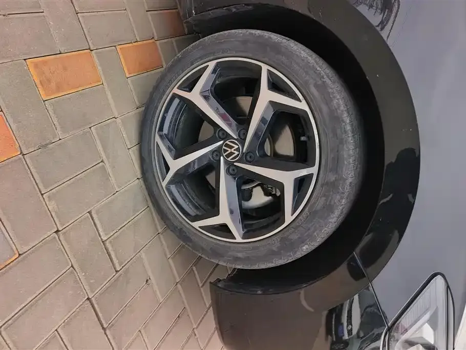 Volkswagen Passat — фото 10