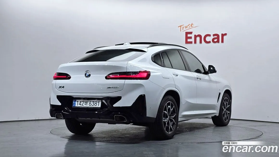 BMW X4 — фото 2