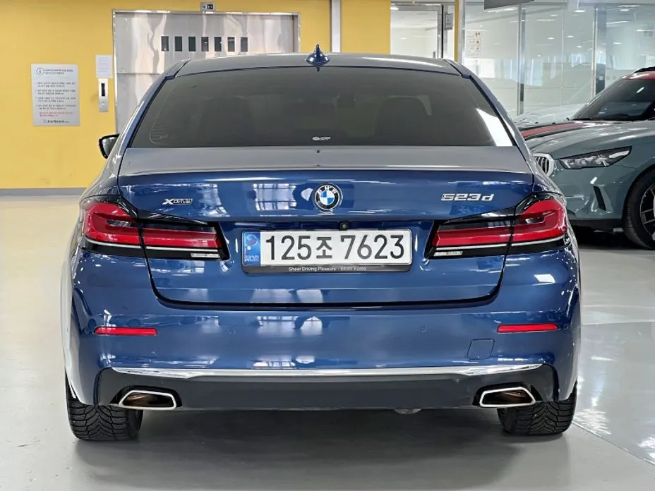 BMW 5-Series 2021 из KR, фото 2