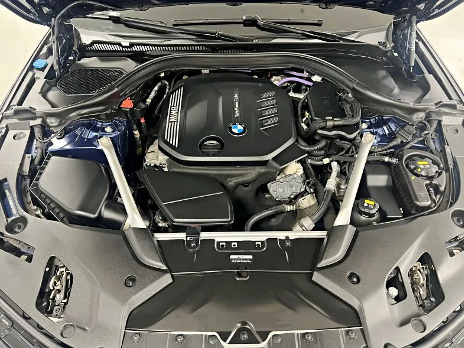 BMW 5-Series 2021 из KR, фото 6
