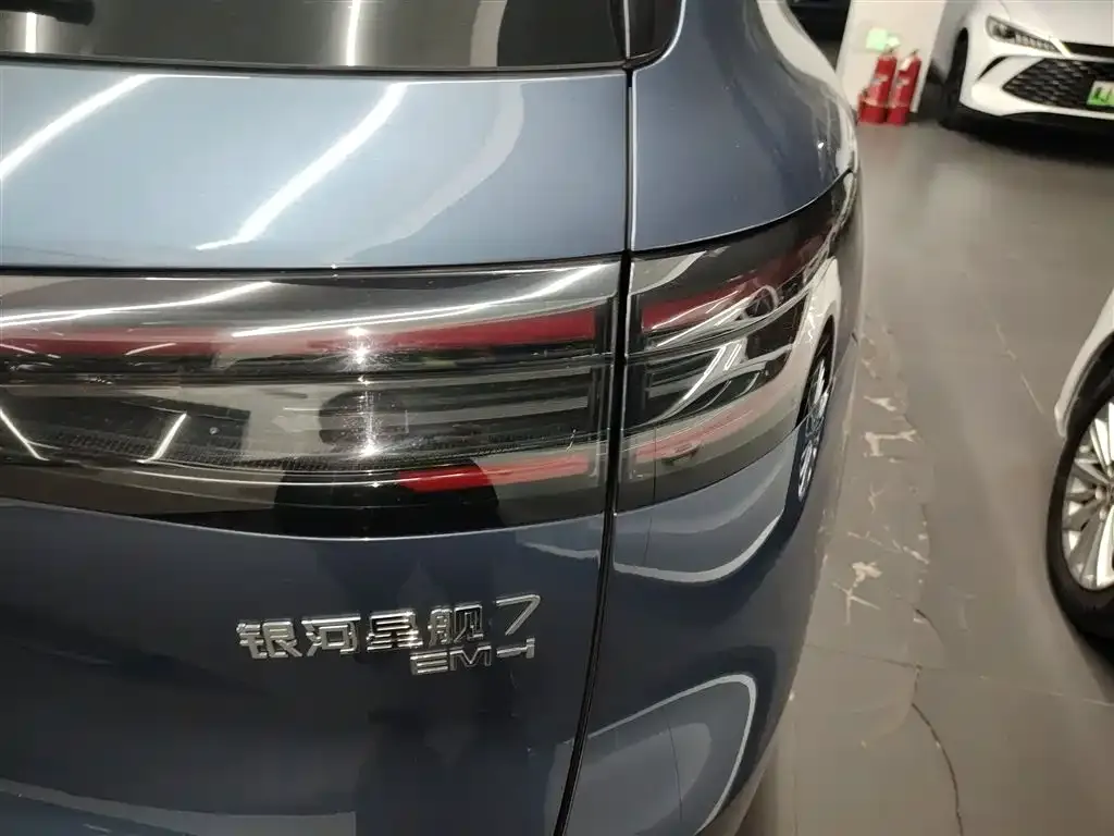 Geely Galaxy Xingjian 7 — фото 10