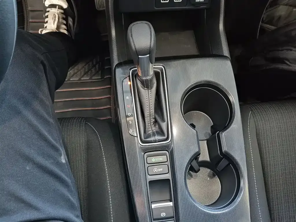Honda Civic — фото 10