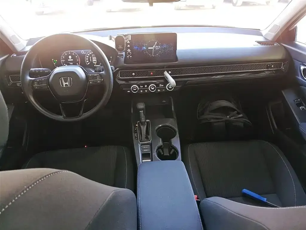 Honda Civic — фото 8
