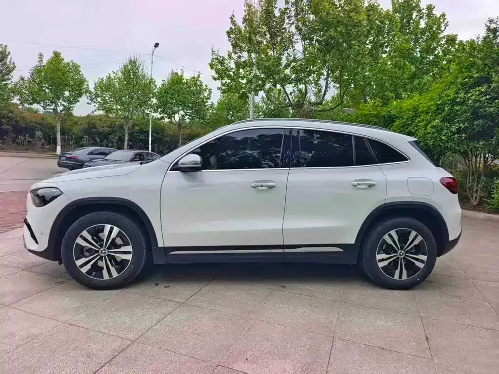 Mercedes-Benz GLA — фото 5
