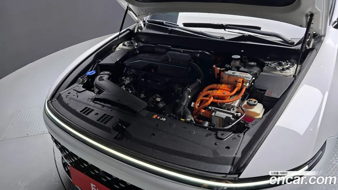 Hyundai Grandeur 2023 из KR, фото 8