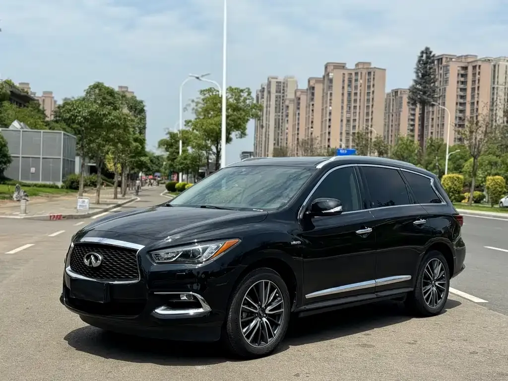 Infiniti QX60 (Import) — фото 1