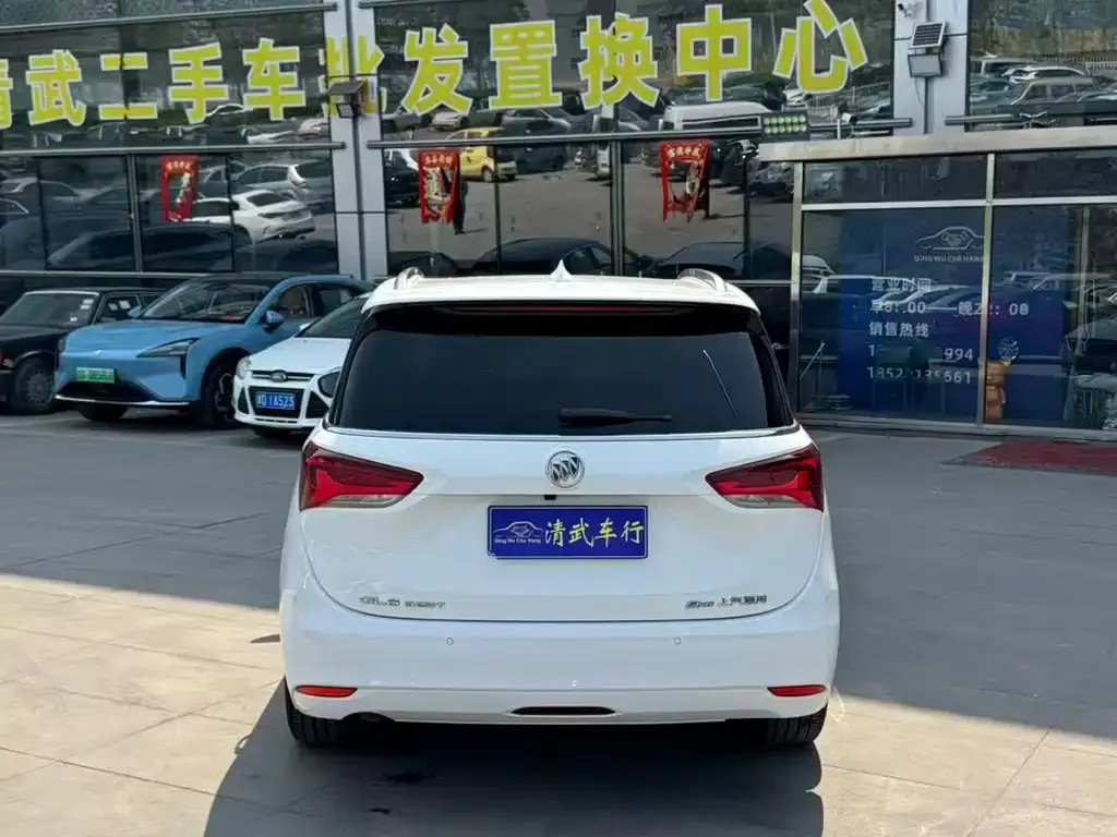 Buick GL6 2023 из CN, фото 3