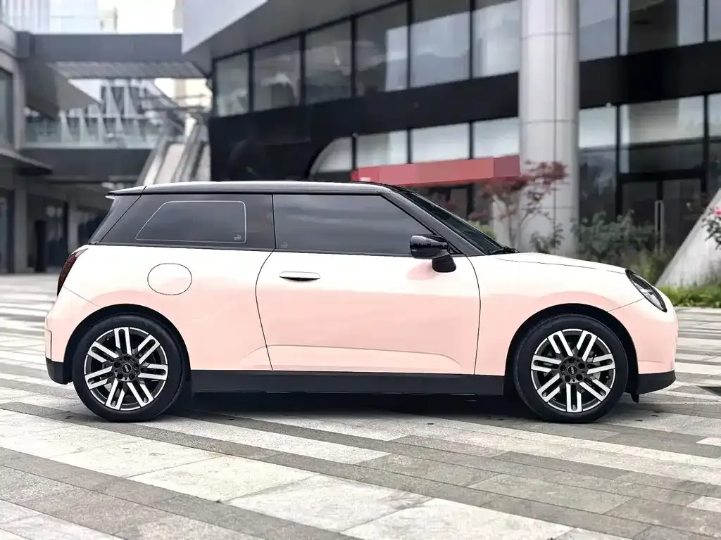 MINI Cooper EV — фото 3