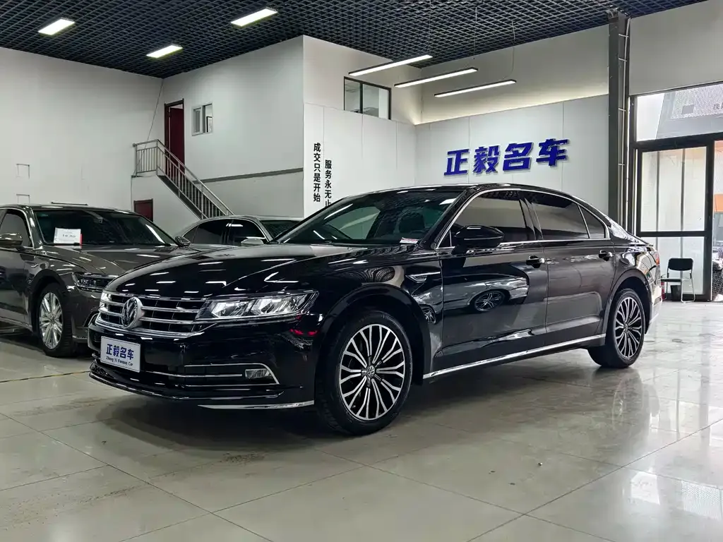 Volkswagen Phideon — фото 1