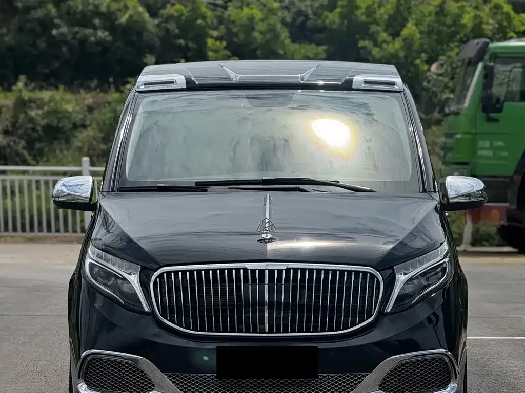 Mercedes-Benz Vito — фото 1