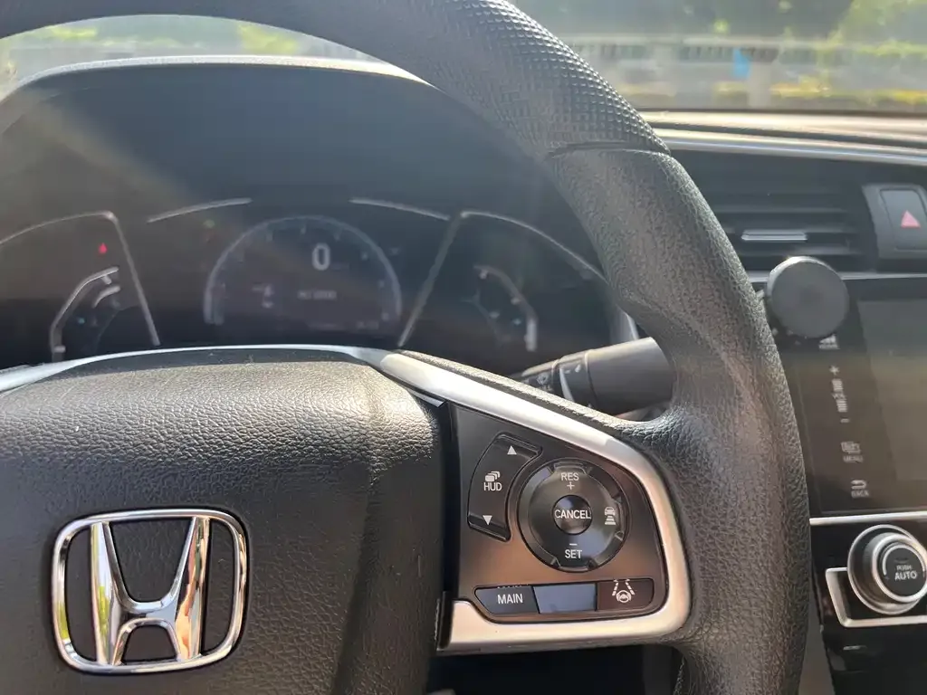 Honda Civic — фото 5