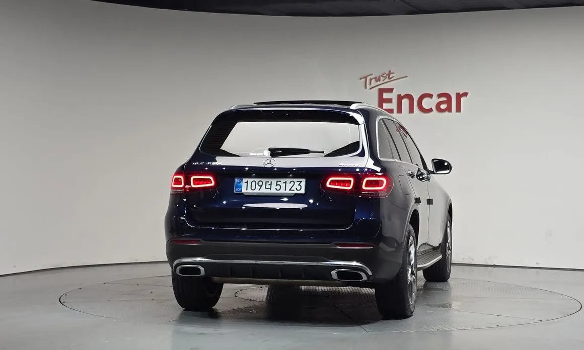 Mercedes-Benz GLC-Class 2022 из KR, фото 2