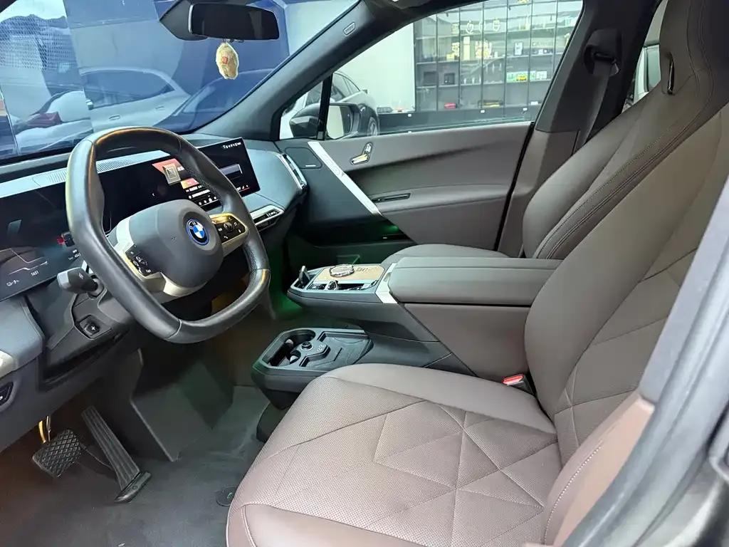 BMW iX 2023 из CN, фото 8