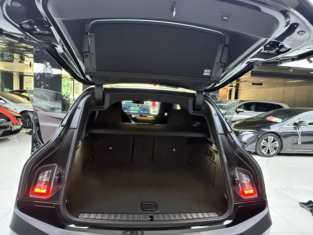 BMW iX 2023 из CN, фото 6