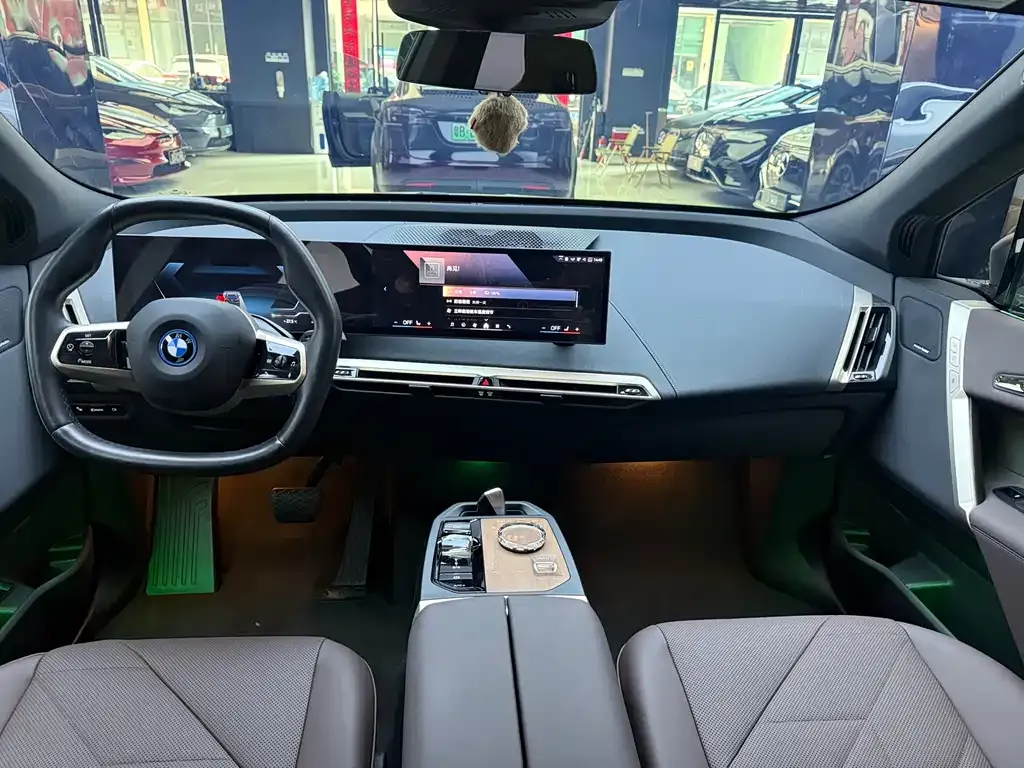 BMW iX 2023 из CN, фото 3
