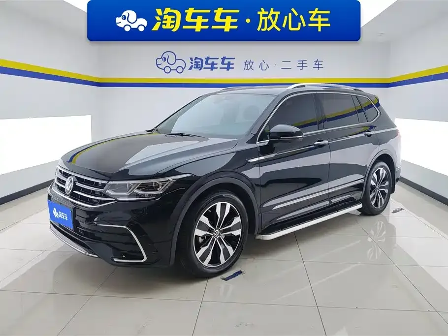 Volkswagen Tiguan L — фото 1