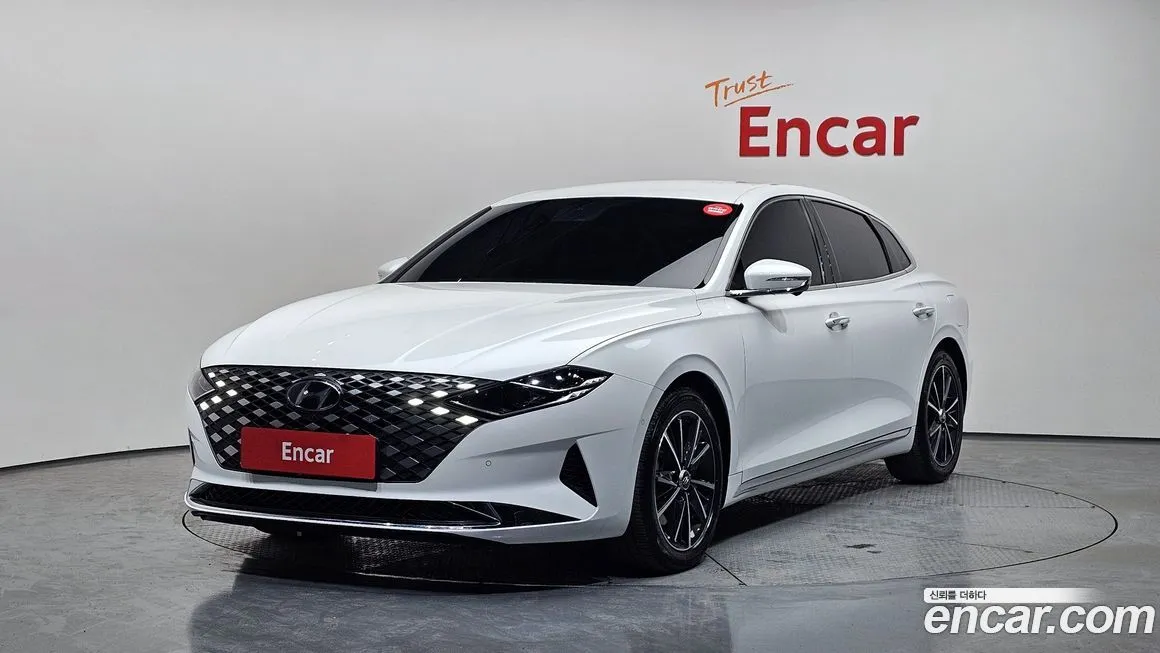 Hyundai Grandeur 2022 из KR, фото 1