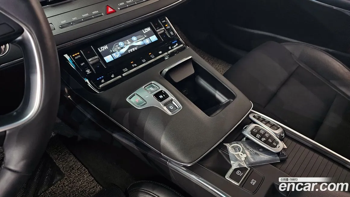 Hyundai Grandeur 2022 из KR, фото 2