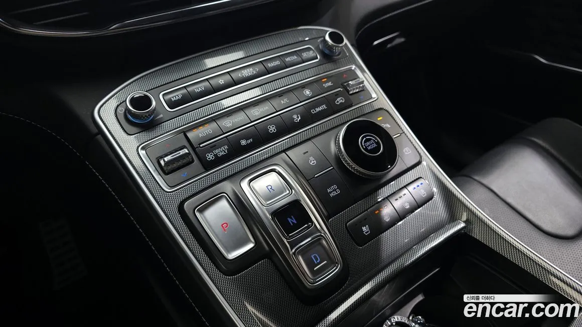 Hyundai Santafe — фото 8
