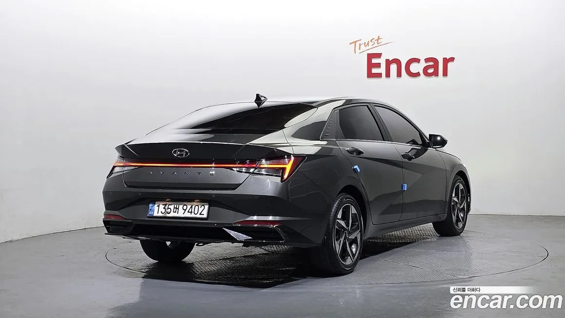 Hyundai AVANTE — фото 5
