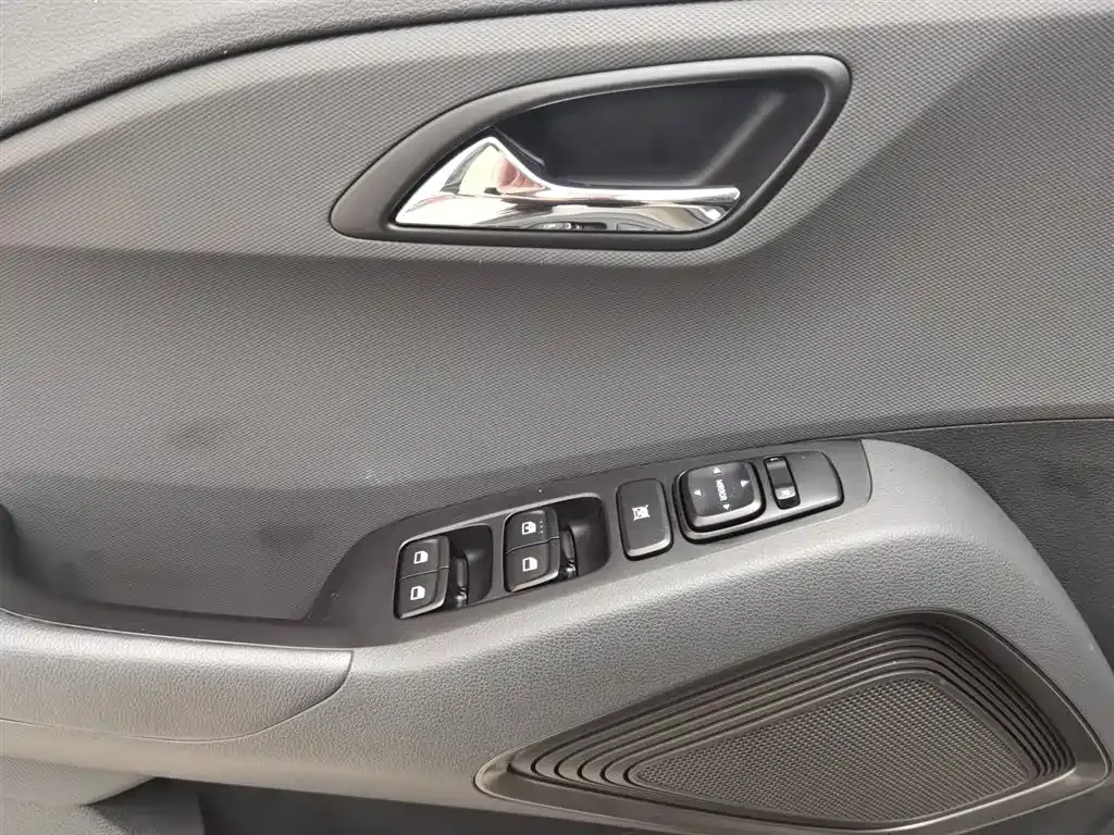 Hyundai ix35 — фото 10