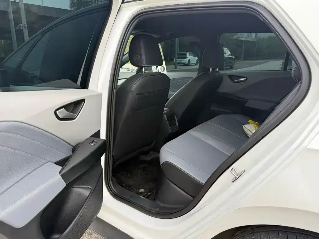 Volkswagen ID.3 2025 из CN, фото 3