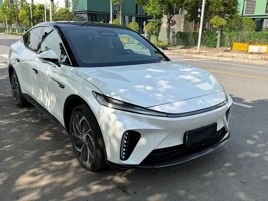 Roewe Feifan R7 2023 из CN, фото 5