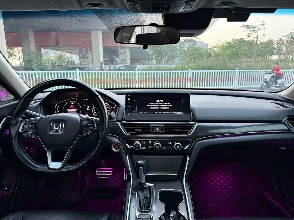 Honda Accord — фото 5