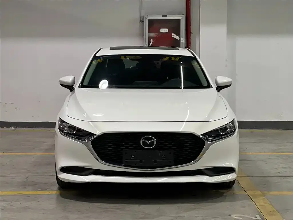 Mazda 3 Axela 2021 из CN, фото 2