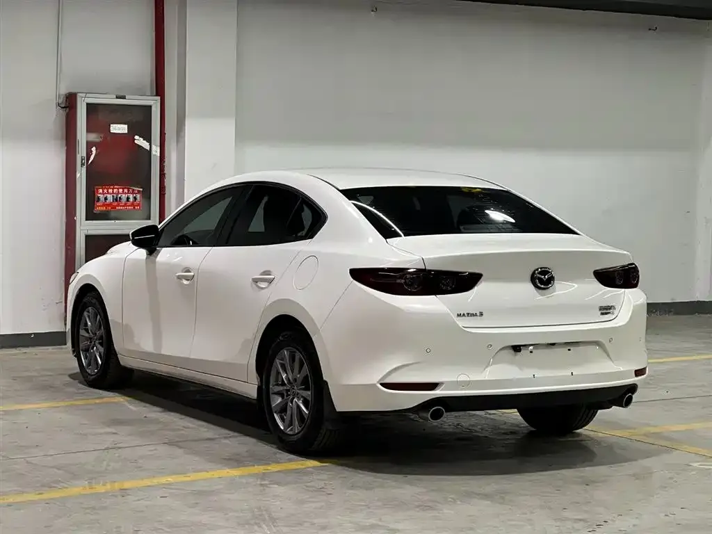 Mazda 3 Axela 2021 из CN, фото 5