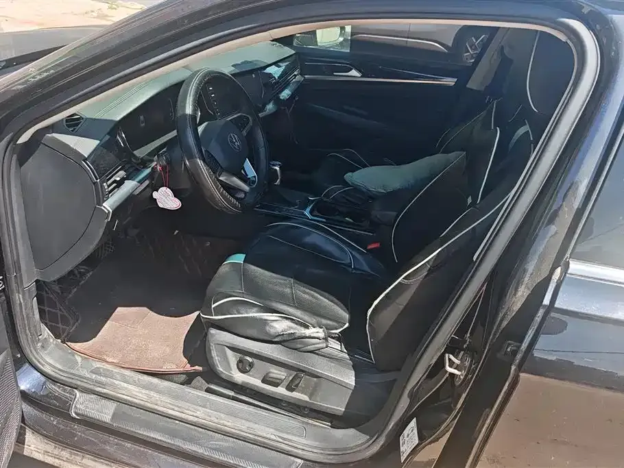 Volkswagen Passat — фото 2