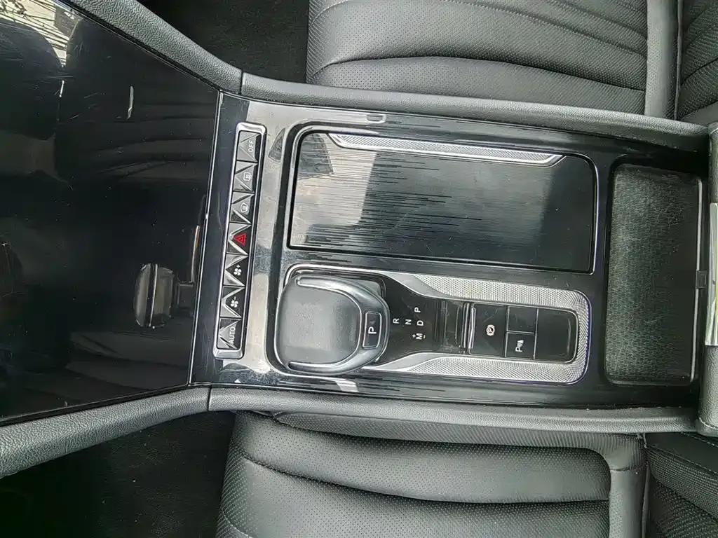 Hongqi H5 2023 из CN, фото 8