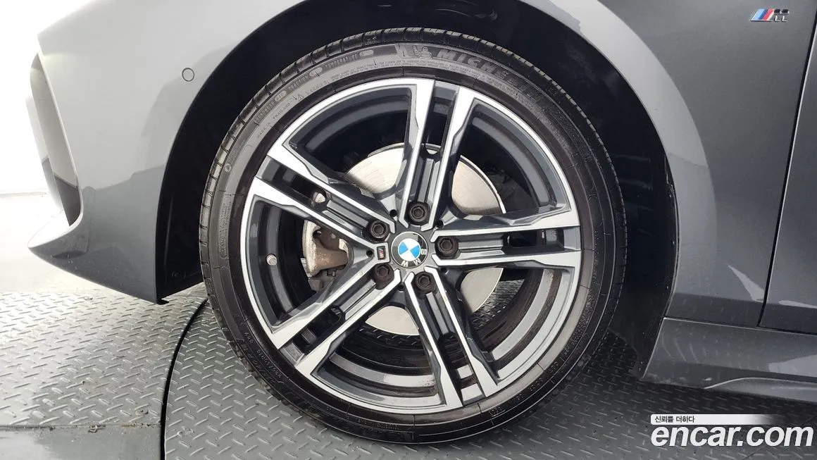 BMW 1-Series 2021 из KR, фото 10