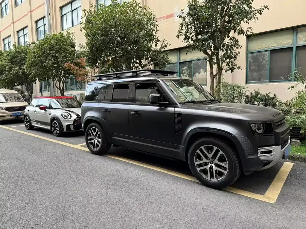 Land Rover Defender — фото 4
