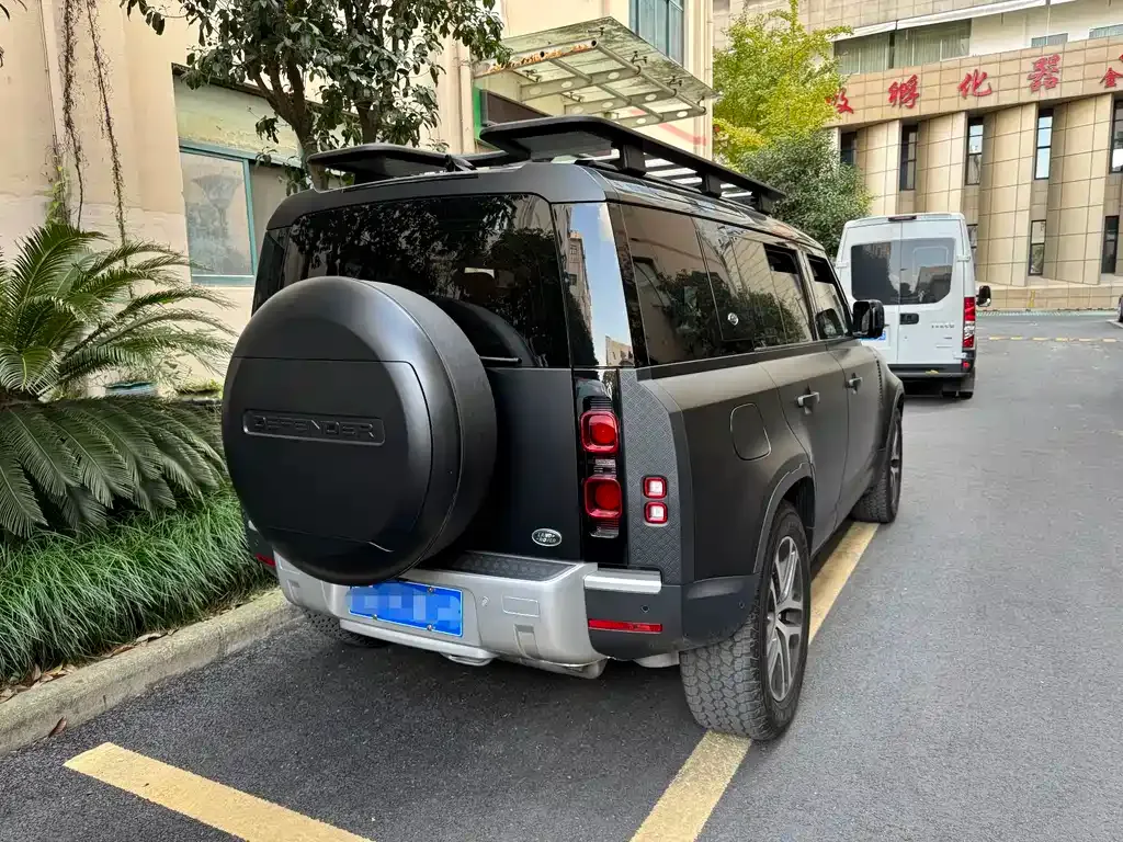 Land Rover Defender — фото 5
