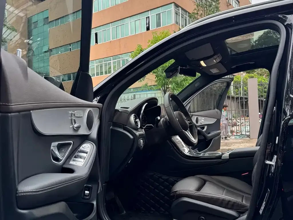 Mercedes-Benz GLC 2021 из CN, фото 6