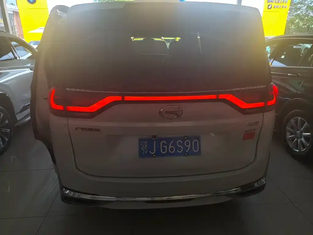 GAC Motor Trumpchi M8 — фото 8