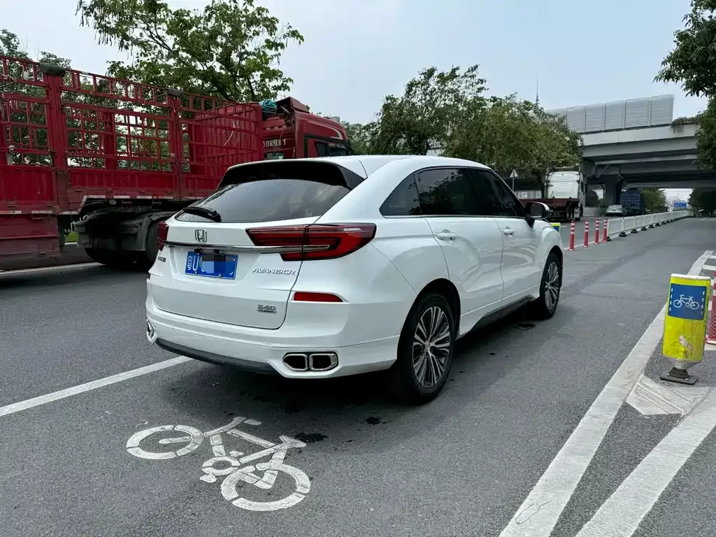 Honda Avancier 2022 из CN, фото 4