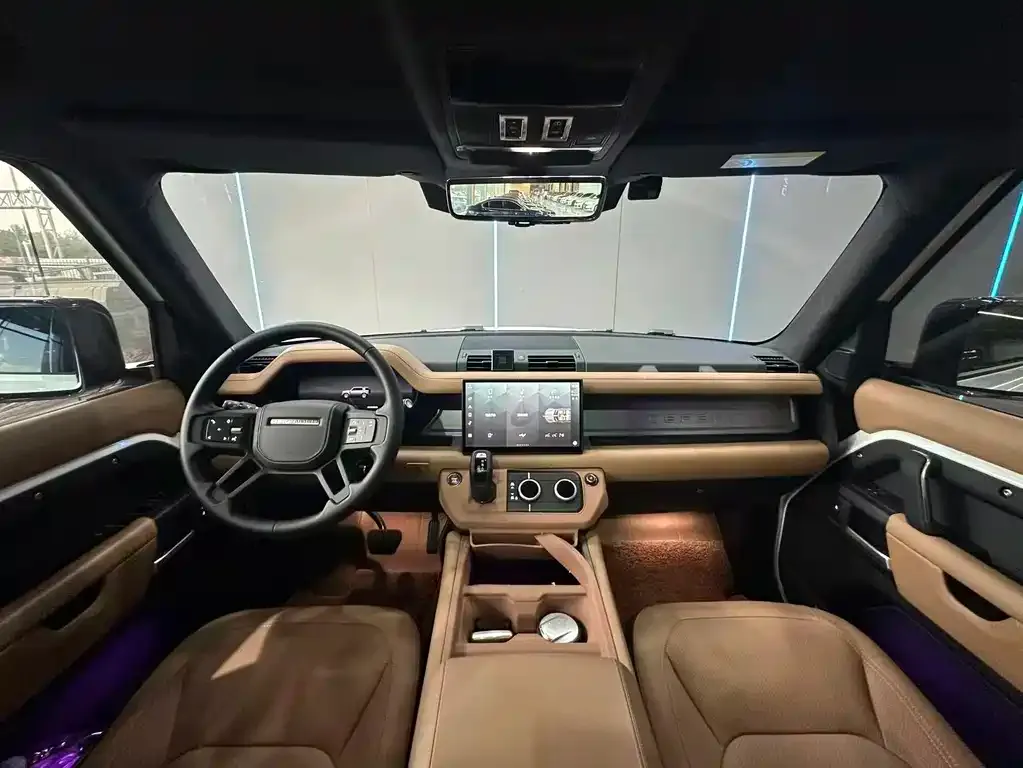 Land Rover Defender — фото 10