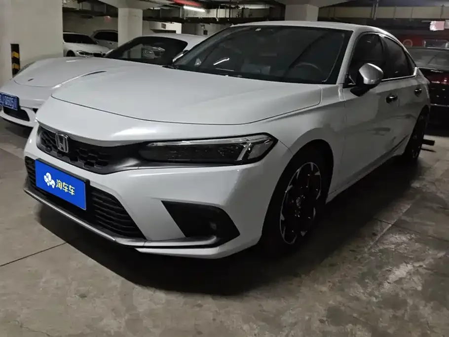 Honda Civic — фото 1