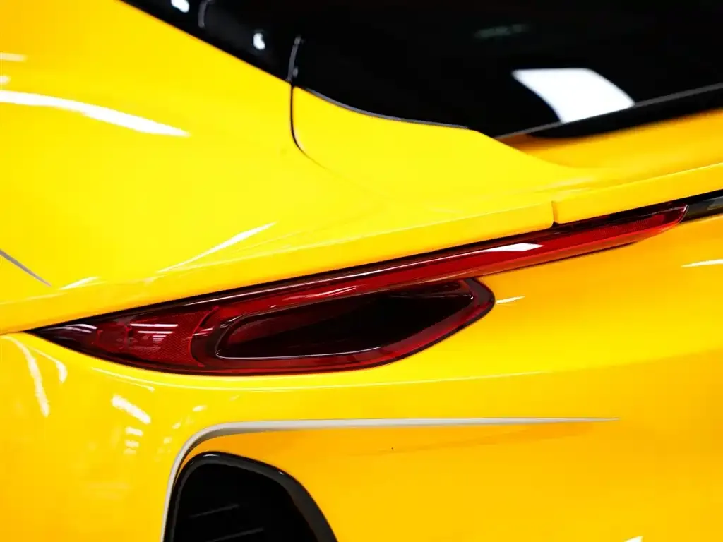 Lotus Emira 2025 из CN, фото 3