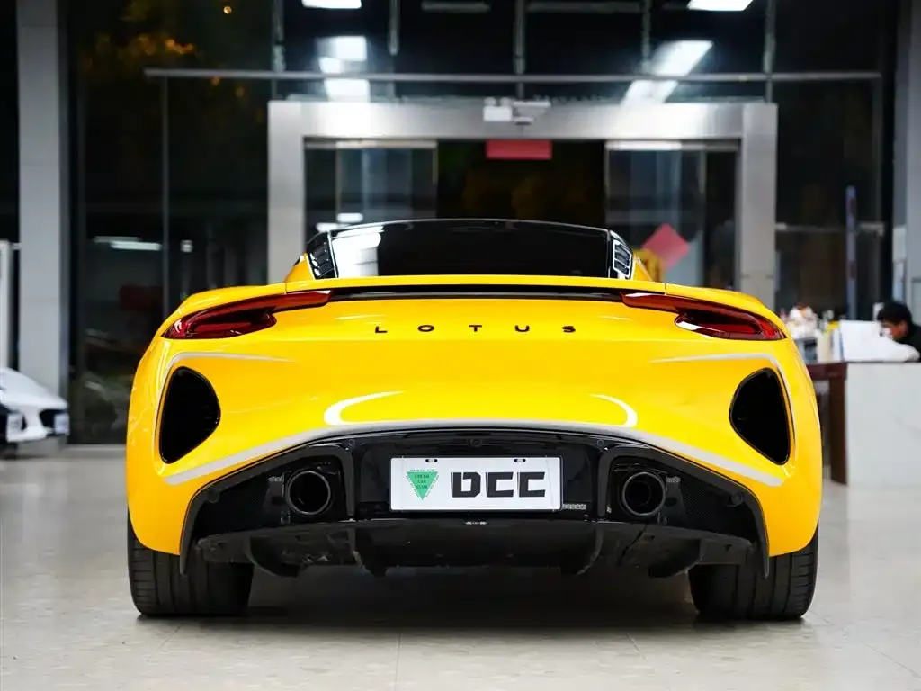Lotus Emira 2025 из CN, фото 4