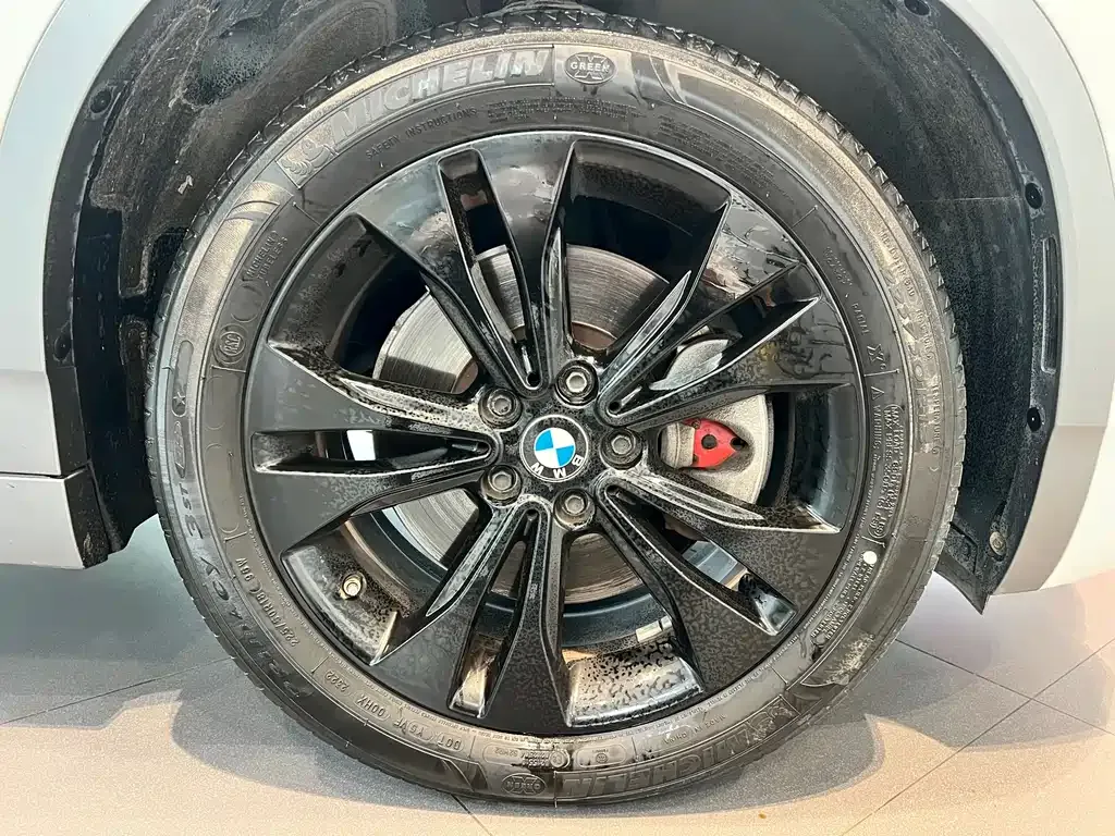BMW X2 — фото 8