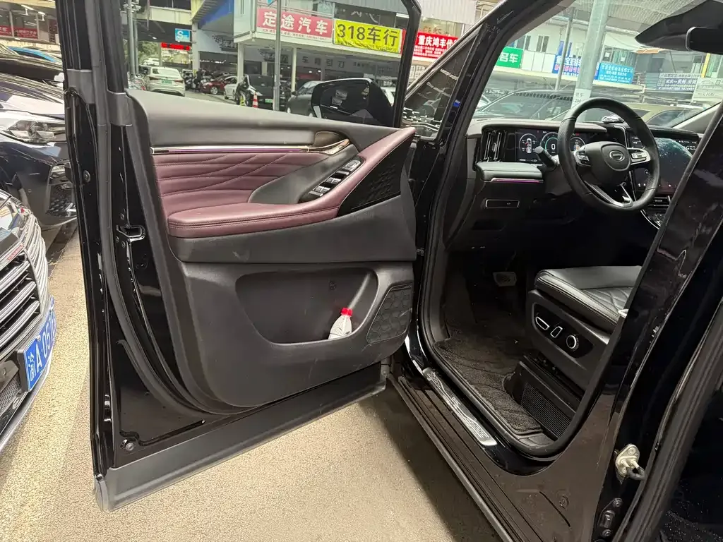 GAC Motor Trumpchi M8 — фото 3