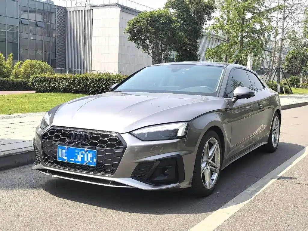 Audi A5 (Import) — фото 1