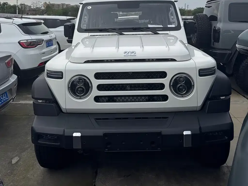 212 T01