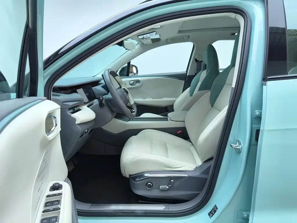 Lynk & Co 06 EM-P 2023 из CN, фото 5