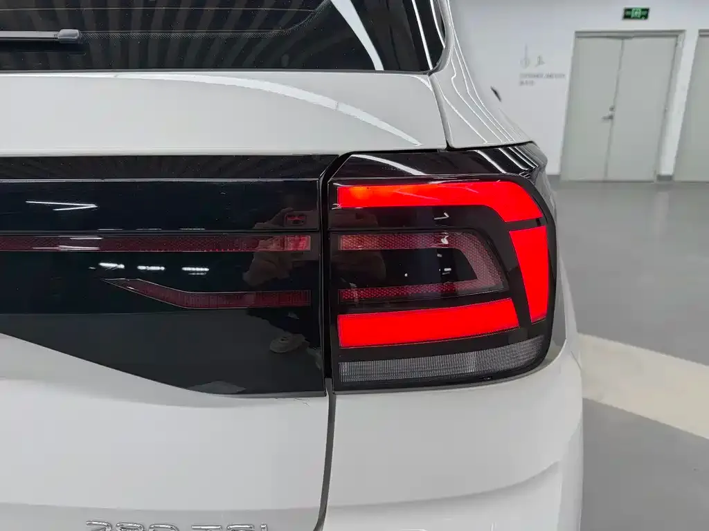 Volkswagen T-Cross 2022 из CN, фото 3