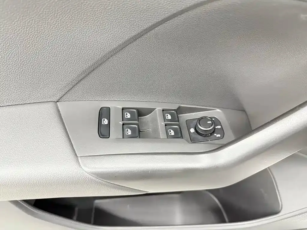 Volkswagen T-Cross 2022 из CN, фото 9